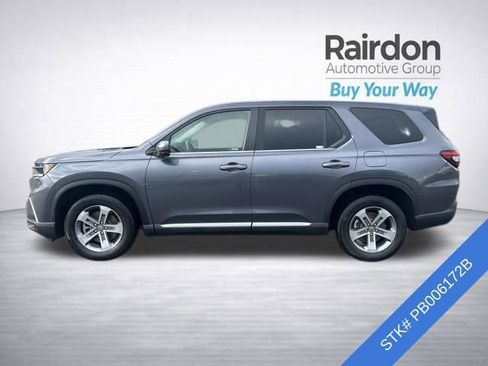 Used 2023 Honda Pilot EX-L image 4