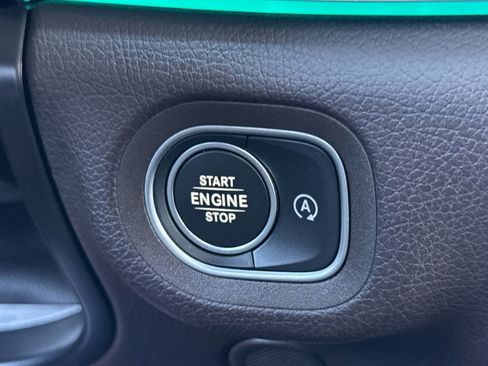 Used 2022 Mercedes-Benz GLE 450 4MATIC image 34