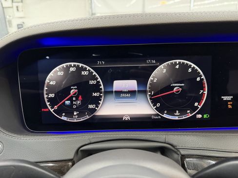 Used 2019 Mercedes-Benz S 560 4MATIC Sedan w/ AMG Line Exterior image 14