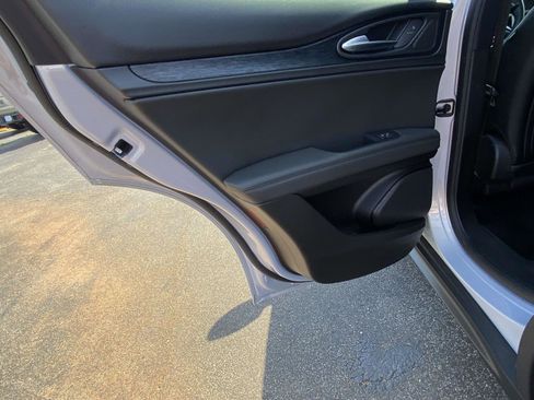 Used 2024 Alfa Romeo Stelvio Sprint image 20