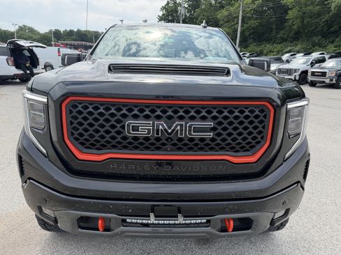 Used 2022 GMC Sierra 1500 AT4 w/ AT4 Premium Package AWD/4WD image 2