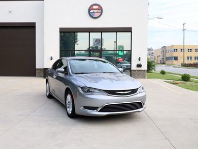 Used 2016 Chrysler 200 Limited