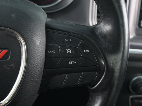 Used 2019 Dodge Charger SXT w/ Driver Confidence Group RWD image 19