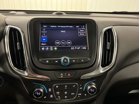 Used 2024 Chevrolet Equinox LT w/ LPO, Floor Liner Package AWD/4WD image 22