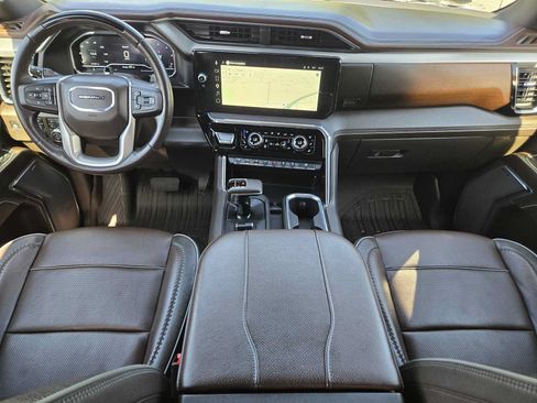 Certified 2024 GMC Sierra 1500 Denali AWD/4WD image 25