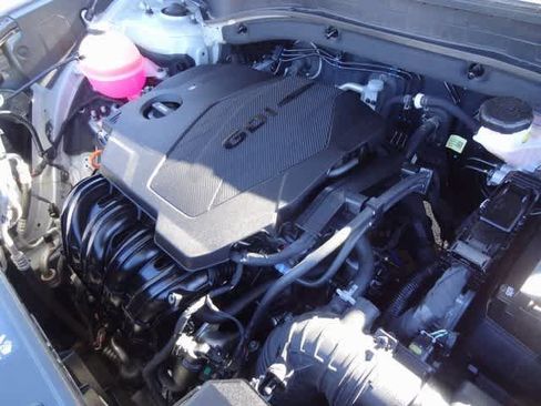 Used 2023 Hyundai Santa Fe SEL image 41