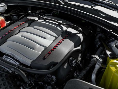 Used 2017 Chevrolet Camaro SS RWD image 45