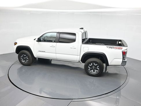 Used 2023 Toyota Tacoma TRD Off-Road image 43