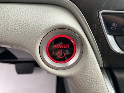 Used 2018 Honda Accord Touring image 37