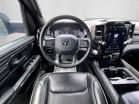 Used 2024 RAM 1500 Limited AWD/4WD image 7