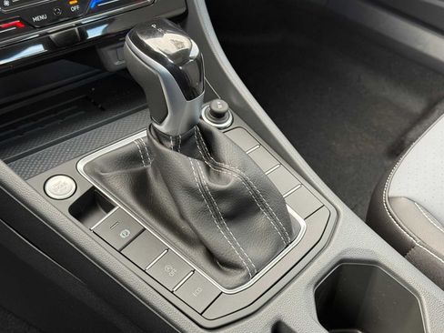 New 2026 Volkswagen Jetta SE FWD image 20