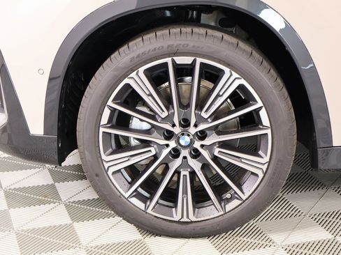 New 2026 BMW X1 xDrive28i w/ Technology Package image 20