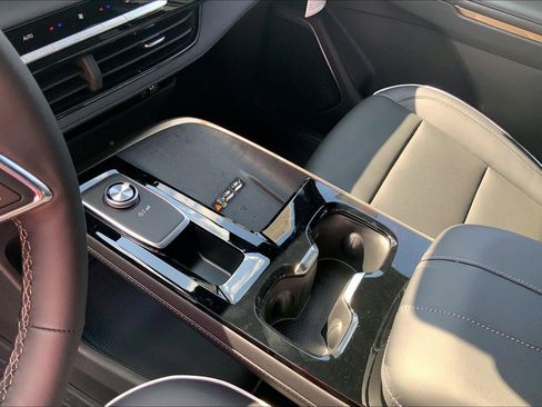 New 2026 Buick Enclave Avenir w/ Super Cruise Package image 8