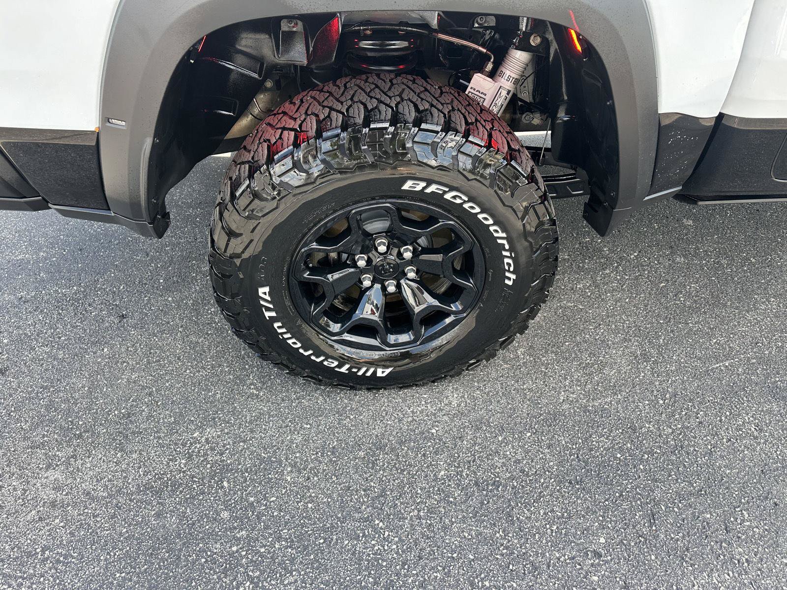 Used 2022 RAM 1500 TRX w/ TRX Level 1 Equipment Group AWD/4WD image 11