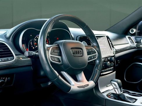 Used 2020 Jeep Grand Cherokee Trackhawk AWD/4WD image 29