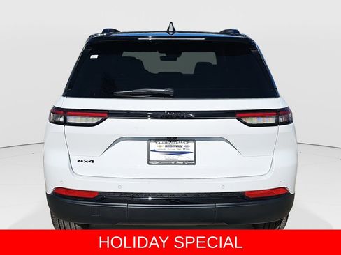 New 2025 Jeep Grand Cherokee Limited w/ Trailer Tow Package image 4