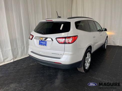 Used 2016 Chevrolet Traverse LT w/ Traveler's Package FWD image 29