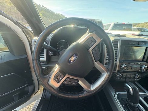 Used 2016 Ford F150 Platinum w/ Equipment Group 701A Luxury image 4