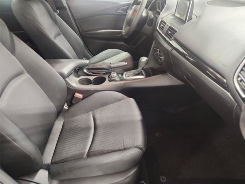 Used 2016 MAZDA MAZDA3 i Sport FWD image 25
