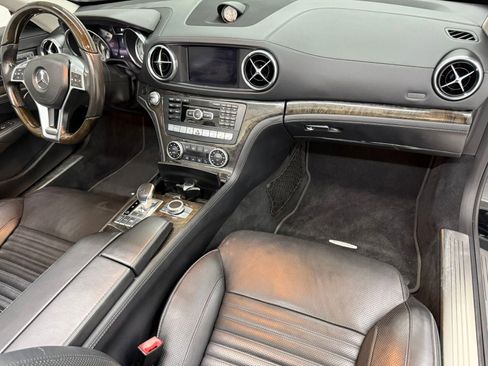 Used 2014 Mercedes-Benz SL 550 image 41