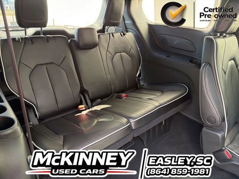 Certified 2023 Chrysler Pacifica Limited w/ S Appearance Package FWD image 25