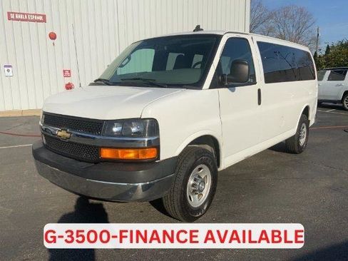 Used 2018 Chevrolet Express 3500 LT w/ LT Preferred Equipment Group RWD image 1