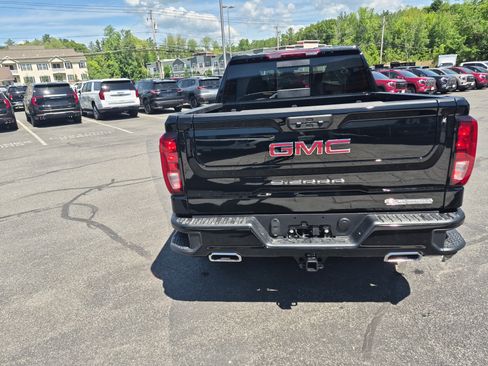 Used 2026 GMC Sierra 1500 Elevation w/ Preferred Package AWD/4WD image 4