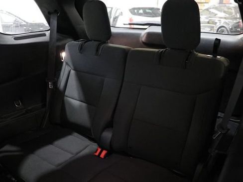 Used 2020 Ford Explorer XLT w/ Comfort Package AWD/4WD image 30
