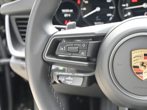 Used 2024 Porsche 911 Targa 4S image 28