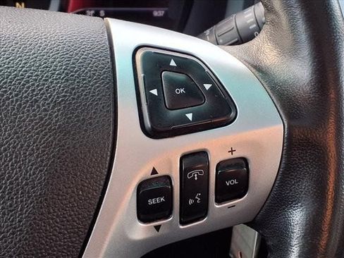 Used 2013 Ford Explorer XLT AWD/4WD image 20