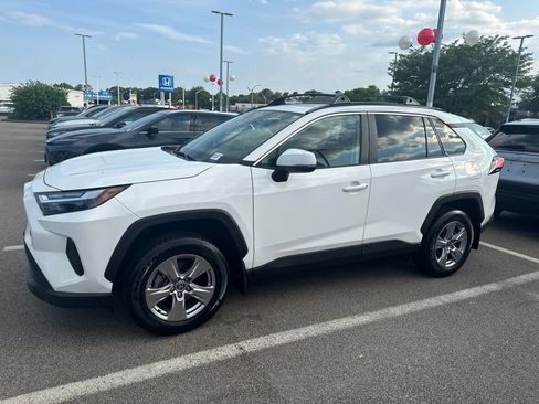 Used 2023 Toyota RAV4 XLE w/ Convenience Package AWD/4WD image 3