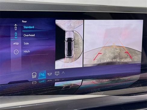 New 2025 Cadillac Escalade IQ Luxury 1 w/ Smart Trailering package image 9