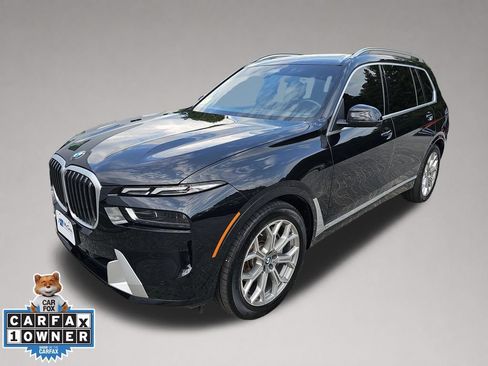 Used 2025 BMW X7 xDrive40i w/ Premium Package AWD/4WD image 8