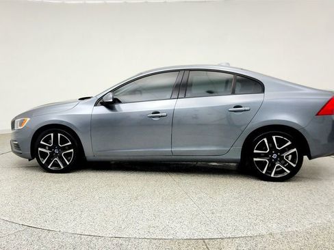 Used 2018 Volvo S60 T5 Dynamic w/ Vision Package AWD/4WD image 8
