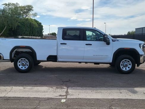 Used 2024 GMC Sierra 2500 Pro AWD/4WD image 10