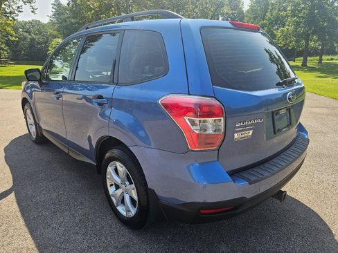 Used 2015 Subaru Forester 2.5i w/ Alloy Wheel Package AWD/4WD image 7