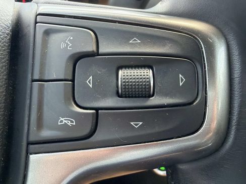 Used 2021 Chevrolet Silverado 1500 LT Trail Boss AWD/4WD image 18