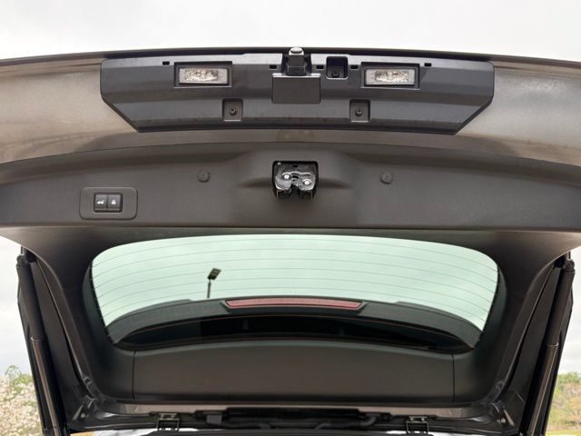 Used 2025 Nissan Murano SV FWD image 31