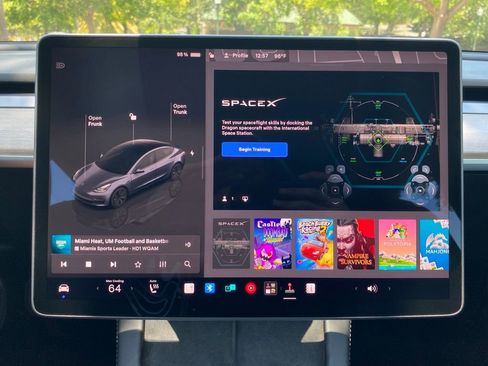 Used 2023 Tesla Model 3 Standard Range RWD image 27