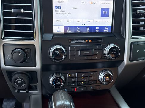 Used 2019 Ford F150 King Ranch w/ Equipment Group 601A Luxury image 29