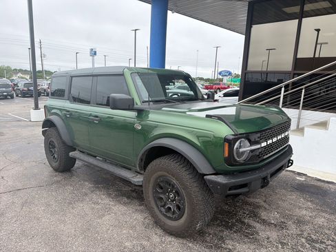 Used 2024 Ford Bronco Wildtrak AWD/4WD image 1