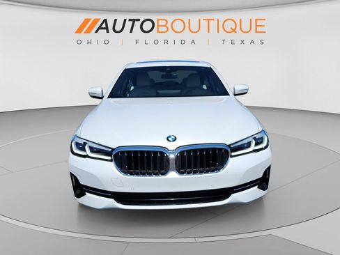 Used 2021 BMW 530i w/ Premium Package RWD image 9