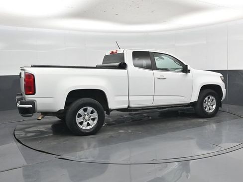 Used 2018 Chevrolet Colorado W/T w/ WT Convenience Package RWD image 3