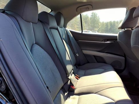 Certified 2022 Toyota Camry LE image 10