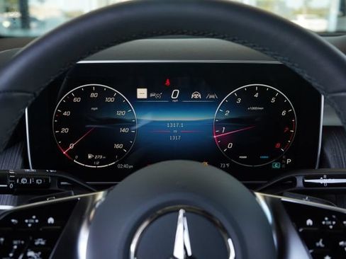 Used 2026 Mercedes-Benz GLC 300 image 19