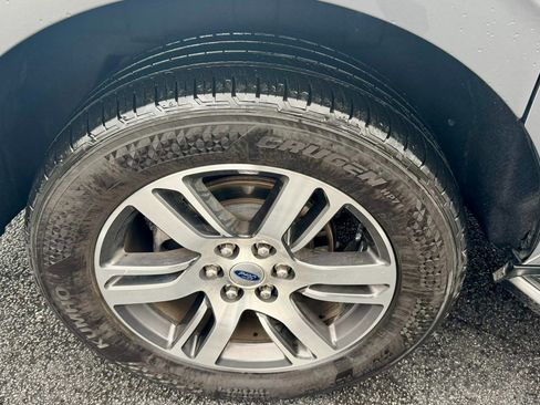 Certified 2023 Ford Expedition Max Limited image 8