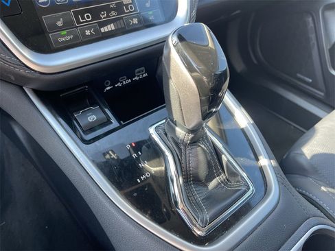 Used 2024 Subaru Legacy Limited image 19