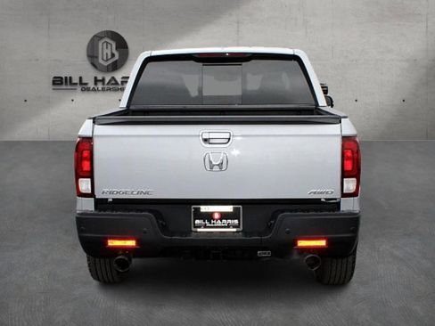 Used 2023 Honda Ridgeline RTL-E image 6