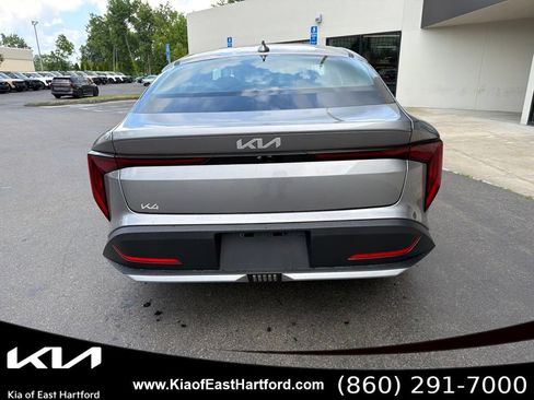 New 2026 Kia K4 FWD image 9