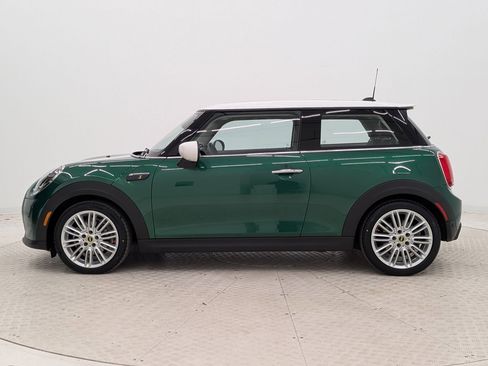 Used 2024 MINI Cooper SE image 2